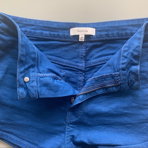 Talula High Waisted Short Shorts - size 26 - Picture 3 of 4